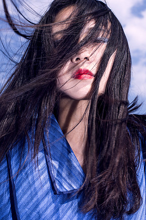Model: Han Yue