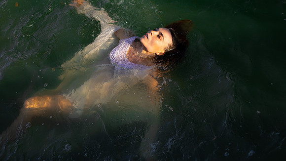 Model: Janina Taurinen