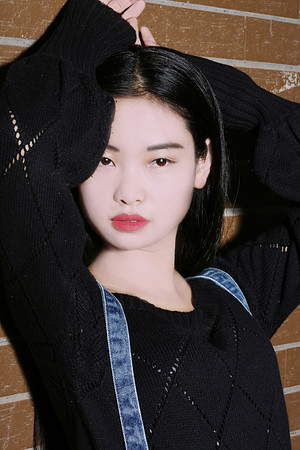 Model: Liu Feng