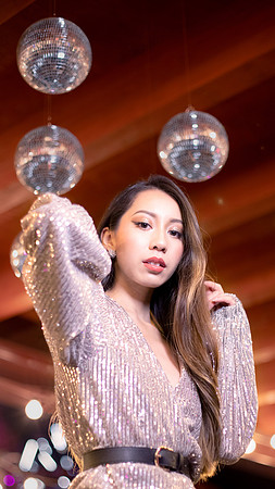 Model: Tramy Tran (@tramytran), MUAH: Tia Kokljuschkin (@tiakokljuschkin)