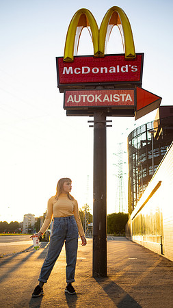 Model: Janina Taurinen (@janinaesthetic)